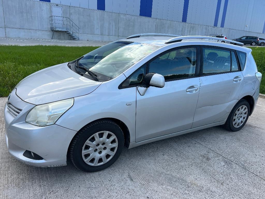 Toyota Verso 7 Place 2.0 Diesel, Auto's, Euro 5, 7 zetels, Bedrijf, 5 deurs