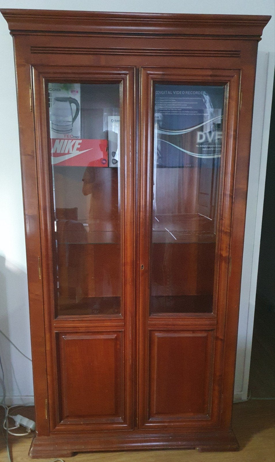 Vitrine en bois lourd, meuble ancien, 25 à 50 cm, Enlèvement, Utilisé, 200 cm ou plus