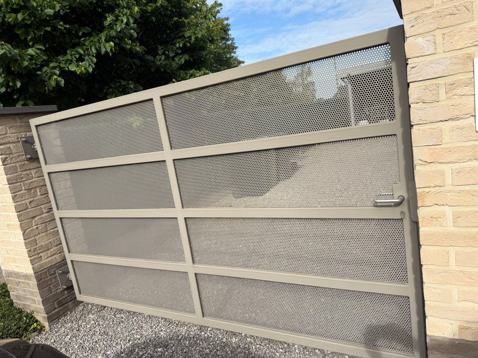 Grand portail + petit portail, Jardin & Terrasse, Portes de jardin, 200 cm ou plus, Portail battant, 150 à 200 cm, Enlèvement