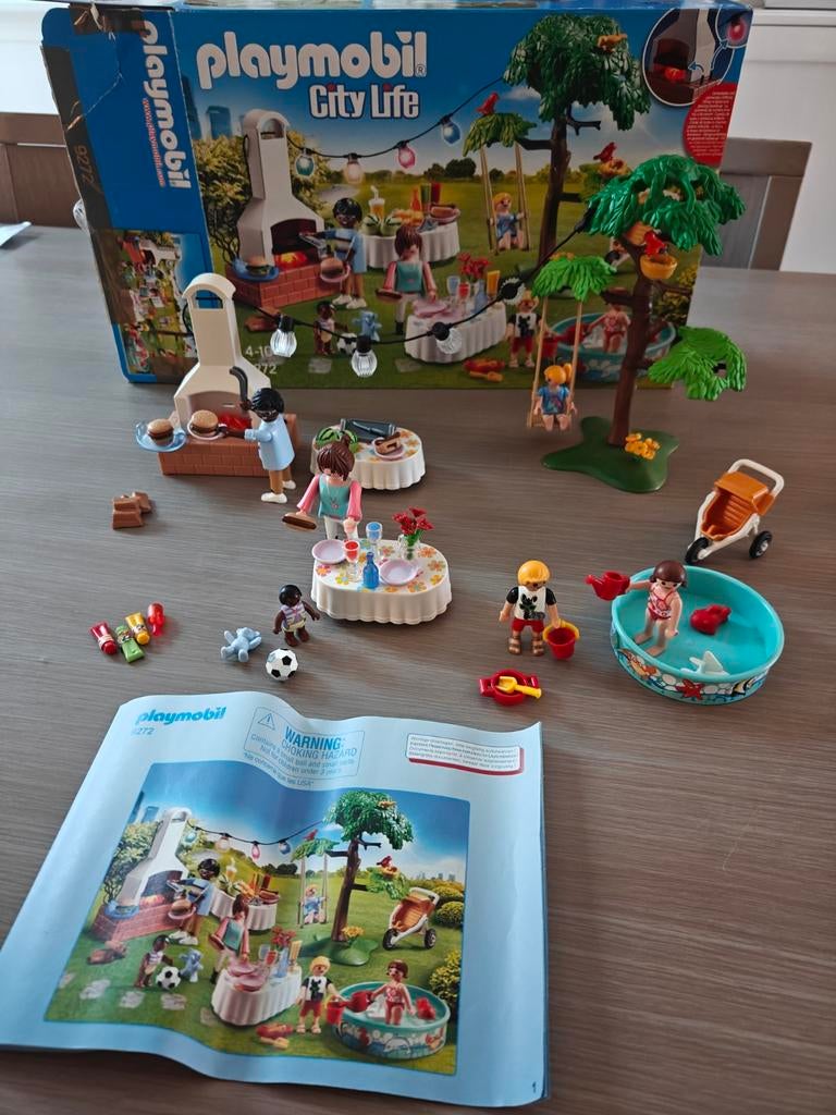 Playmobil city life 9272 (Familiefeest met barbecue), Kinderen en Baby's, Speelgoed | Playmobil, Ophalen of Verzenden, Gebruikt