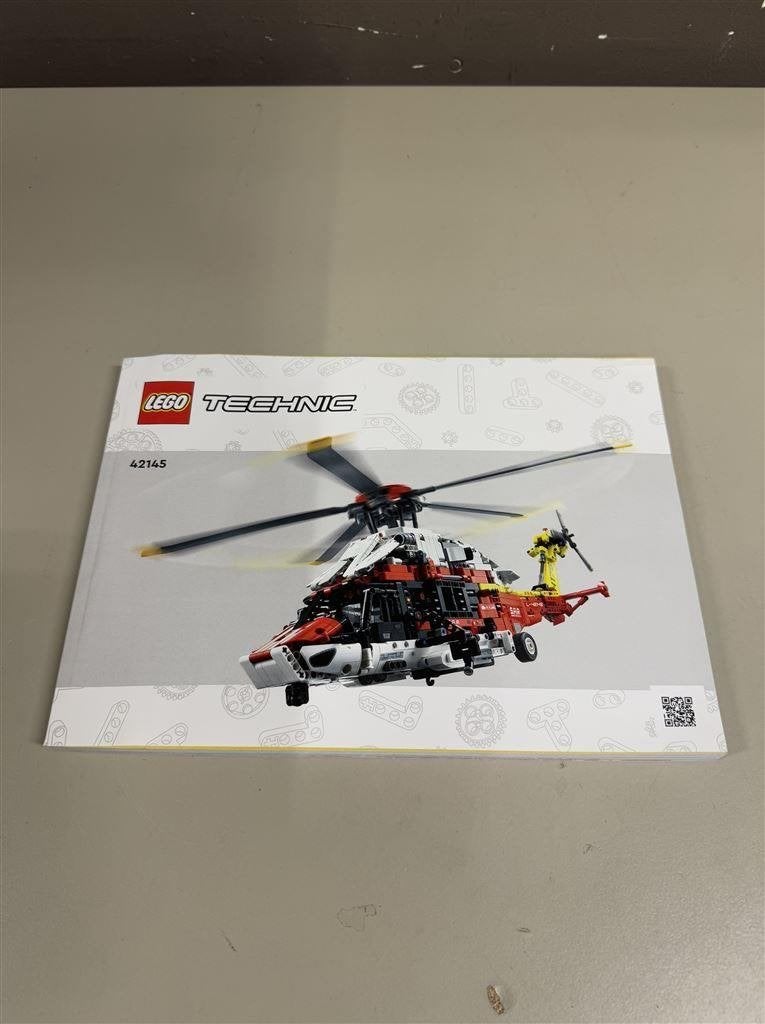Lego instructieboek 42145 airbus h175, Kinderen en Baby's, Speelgoed | Duplo en Lego, Zo goed als nieuw, Lego, Ophalen of Verzenden