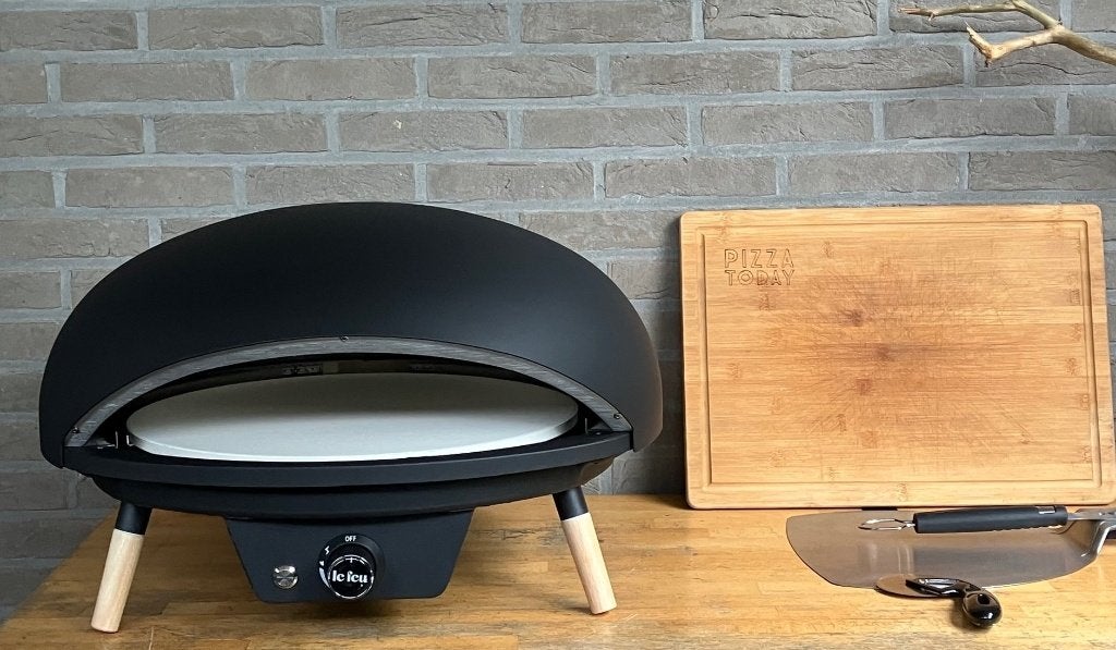 splinternieuwe gas pizzaoven Le Feu met roterende pizzasteen, Ophalen, Nieuw, Le Feu