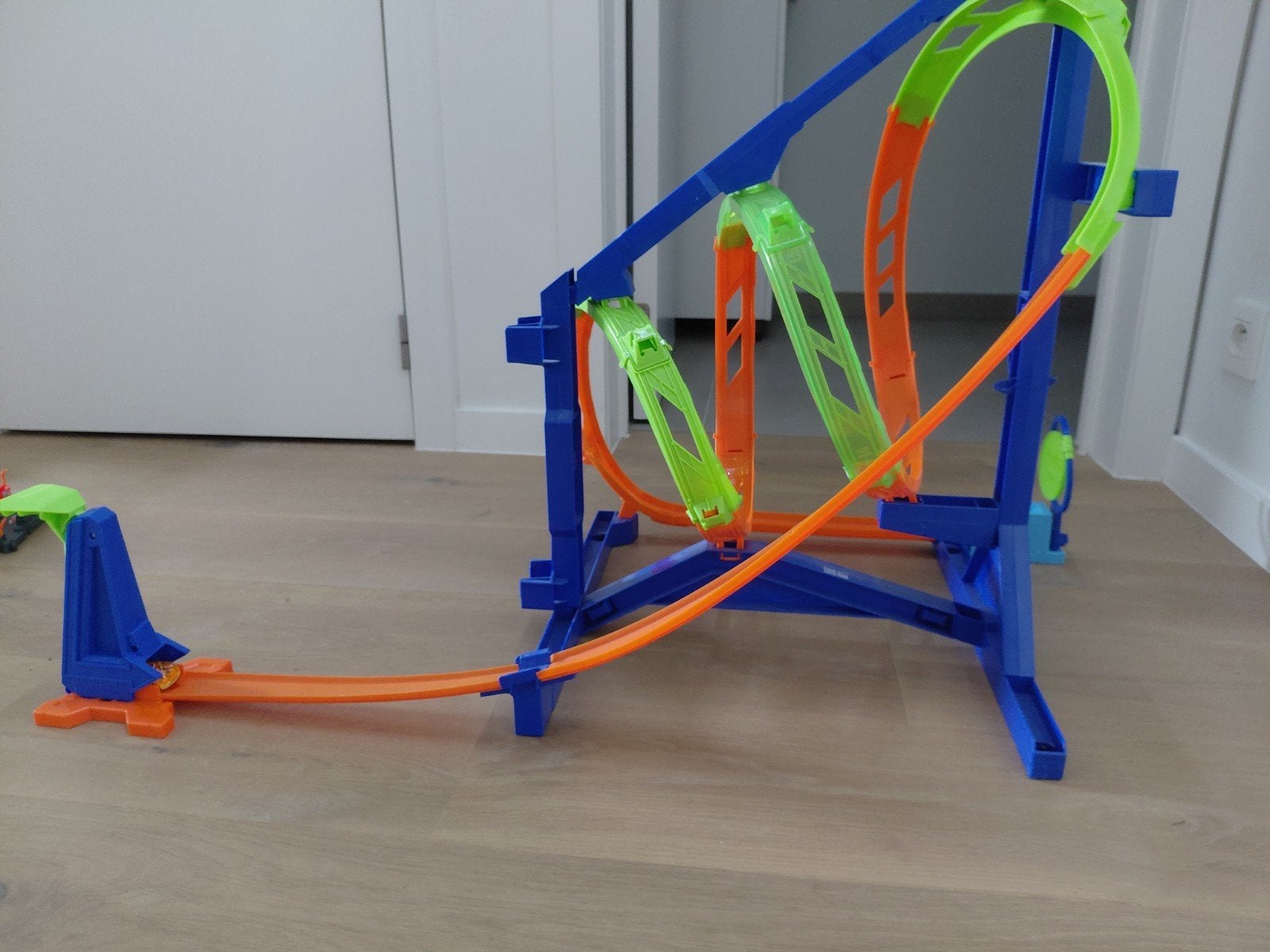 Hot Wheels looping, Kinderen en Baby's, Speelgoed | Racebanen, Ophalen, Racebaan, Zo goed als nieuw, Hot Wheels