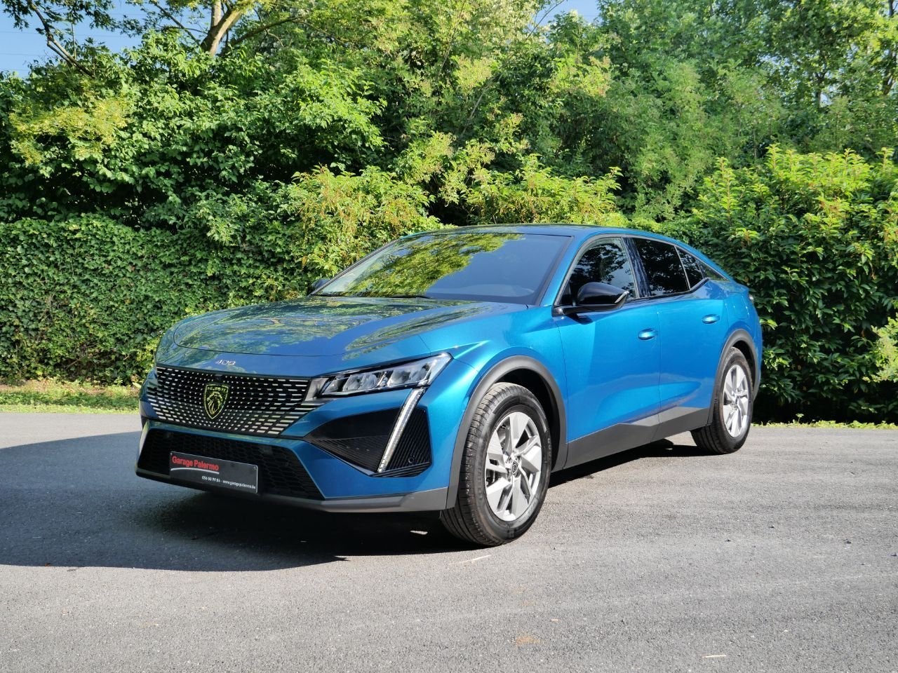 Peugeot 408 ALLURE PLUG IN HYBRID 180PK AUTOMAAT (bj 2025), Auto's, Gebruikt, 110 kW, 4 cilinders, Bedrijf