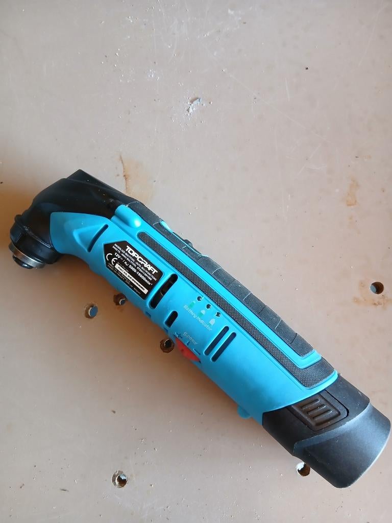 Multitool powerplus op batterij, Ophalen