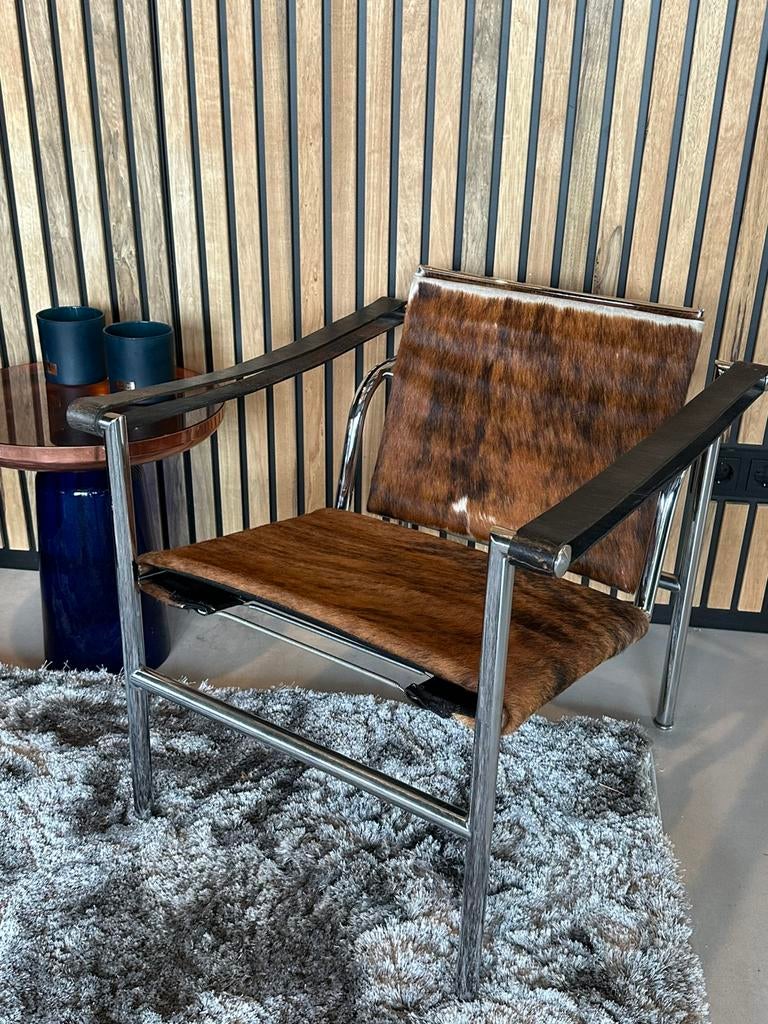 Originele fauteuil LC1 van Le Corbusier, Enlèvement, Utilisé