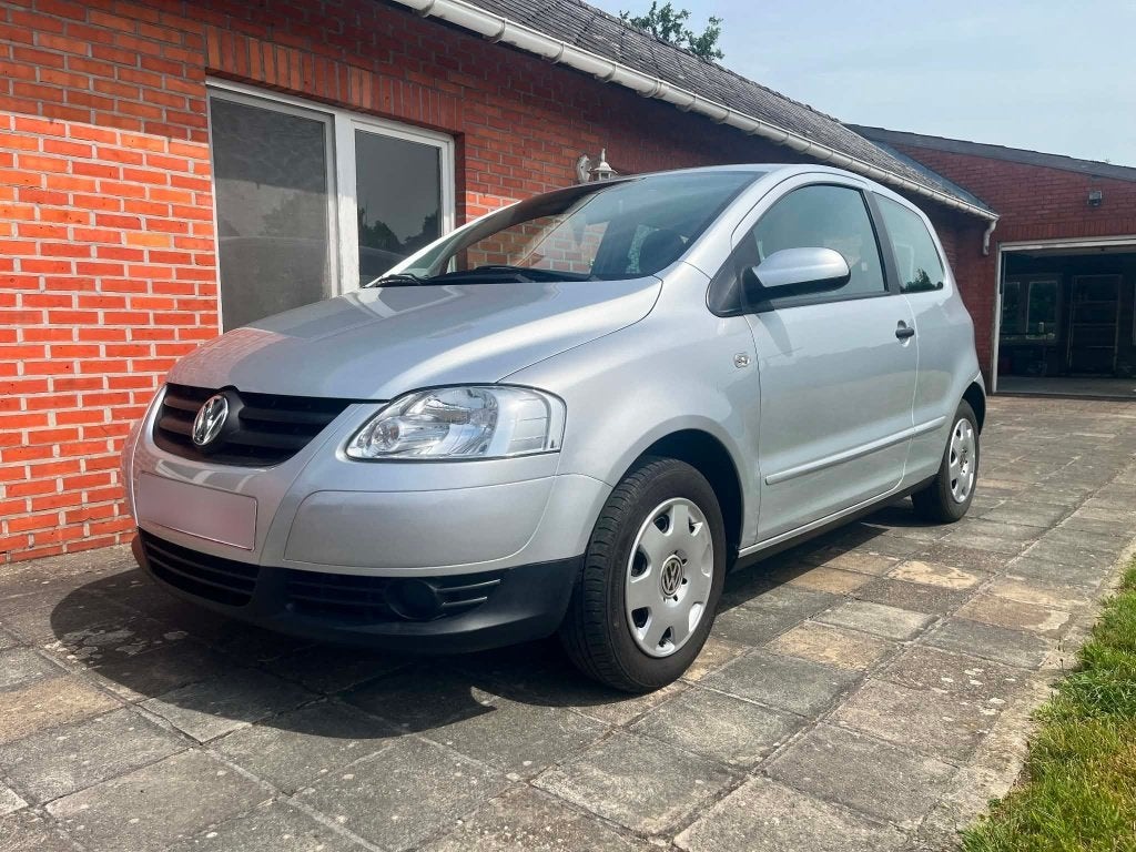 Volkswagen Fox 1.2i - Unieke staat – Slechts 15.000 km, Autos, Volkswagen, Particulier, Fox, ABS, Airbags, Air conditionné, Alarme
