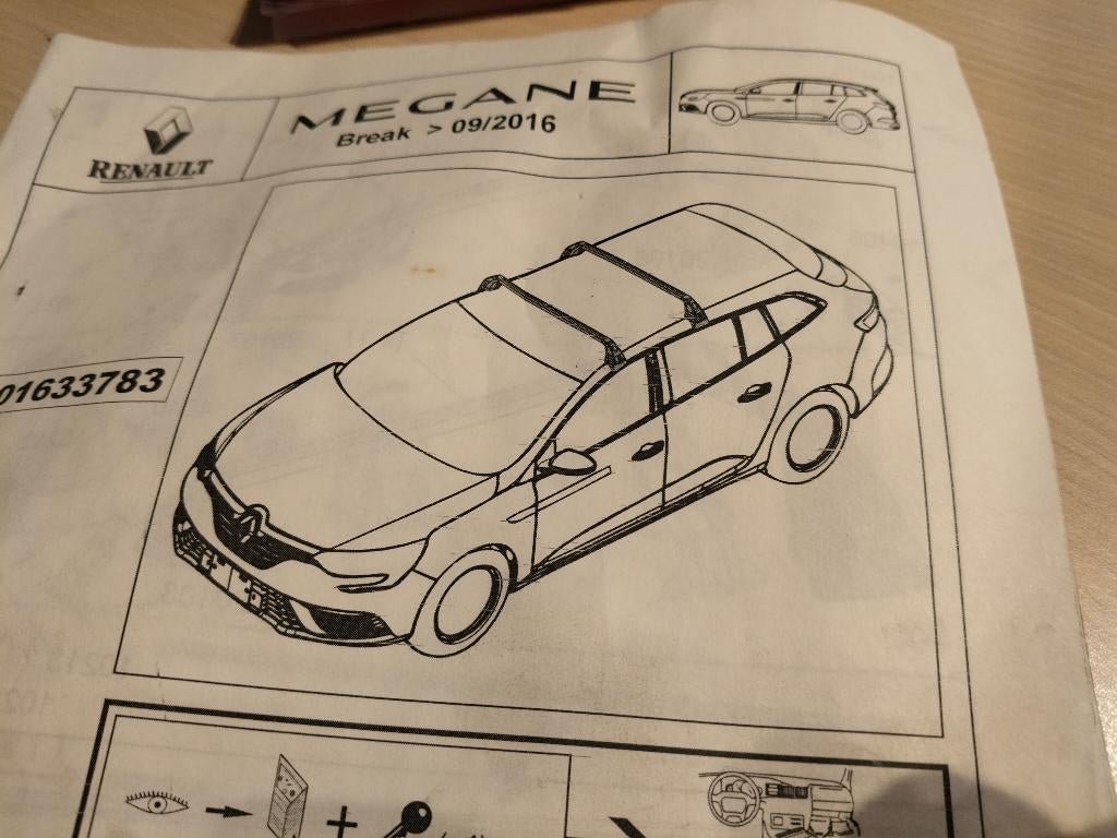 dakdrager renault Megane 4, Ophalen