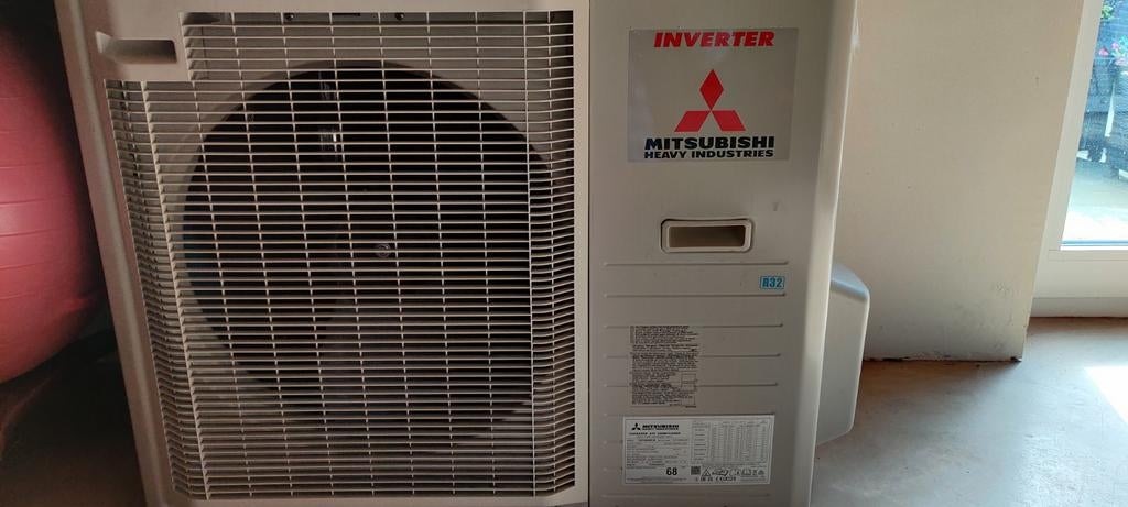 Airco Mitsubishi. Binnen- en buitenunit. Perfecte staat, Elektronische apparatuur, Ophalen, Afstandsbediening