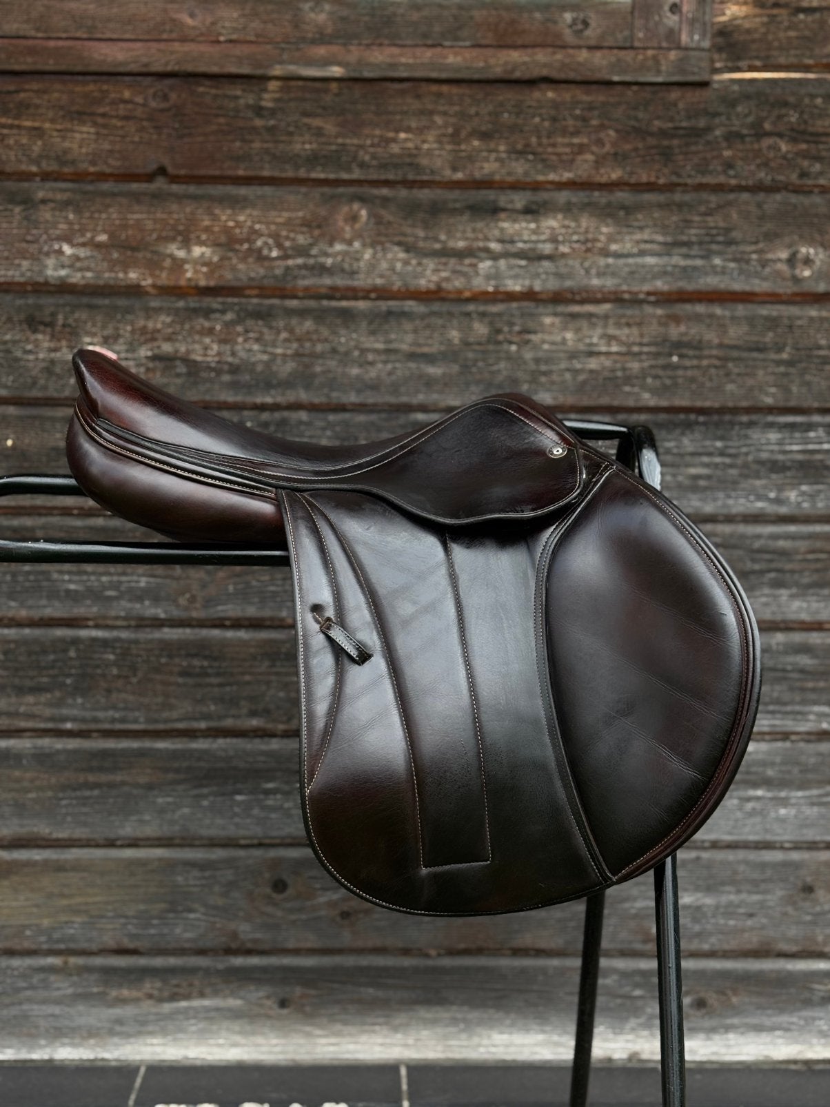 Selle de saut Equipe EK E-Carbon, Enlèvement, Utilisé
