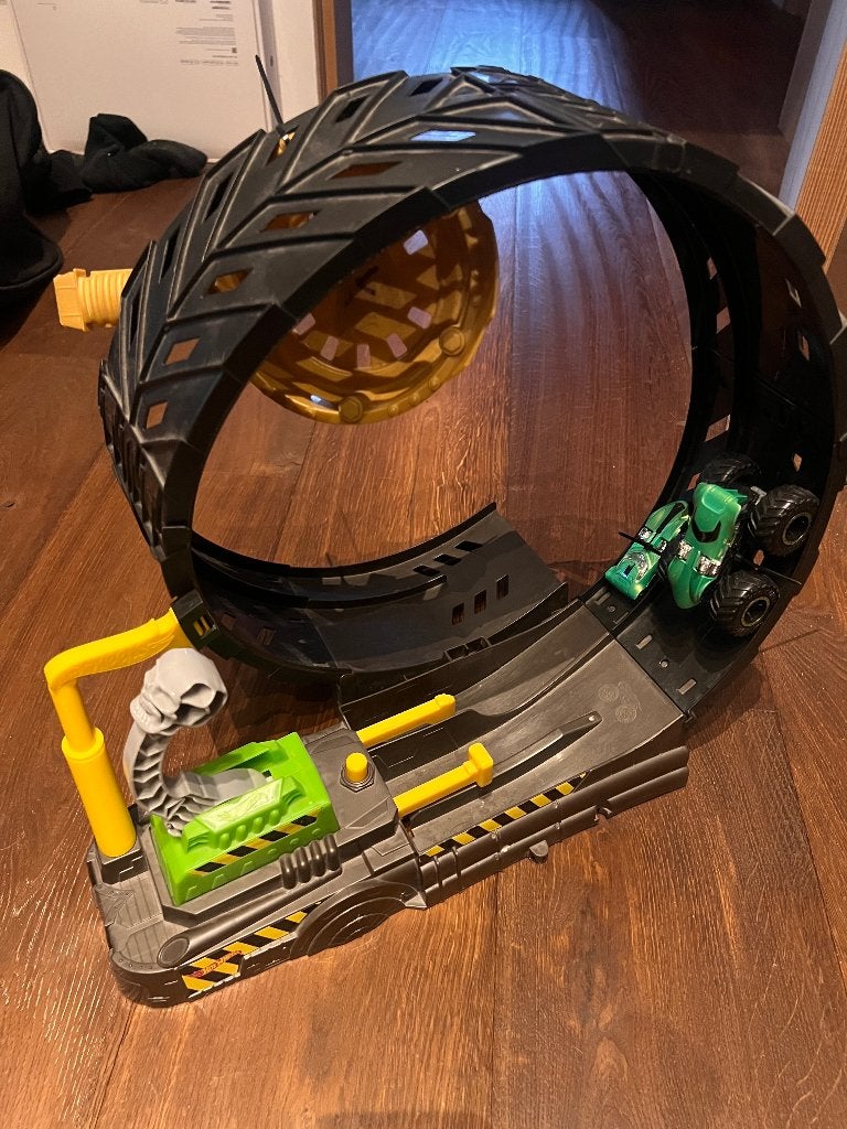Hot Wheels Monster Trucks Epische Looping-uitdaging, Ophalen, Gebruikt, Hot Wheels