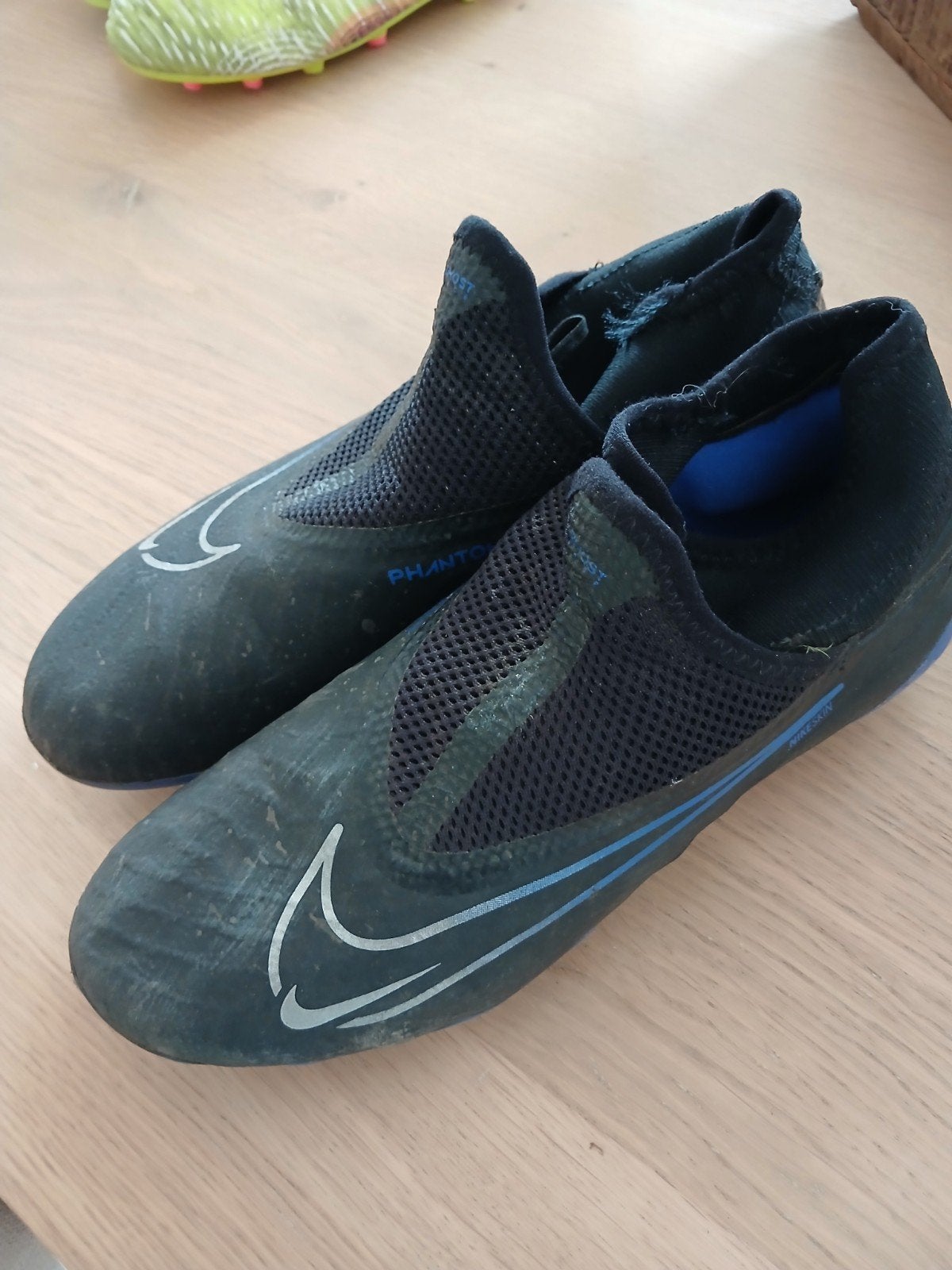 voetbalschoenen nike 38.5, Enlèvement ou Envoi