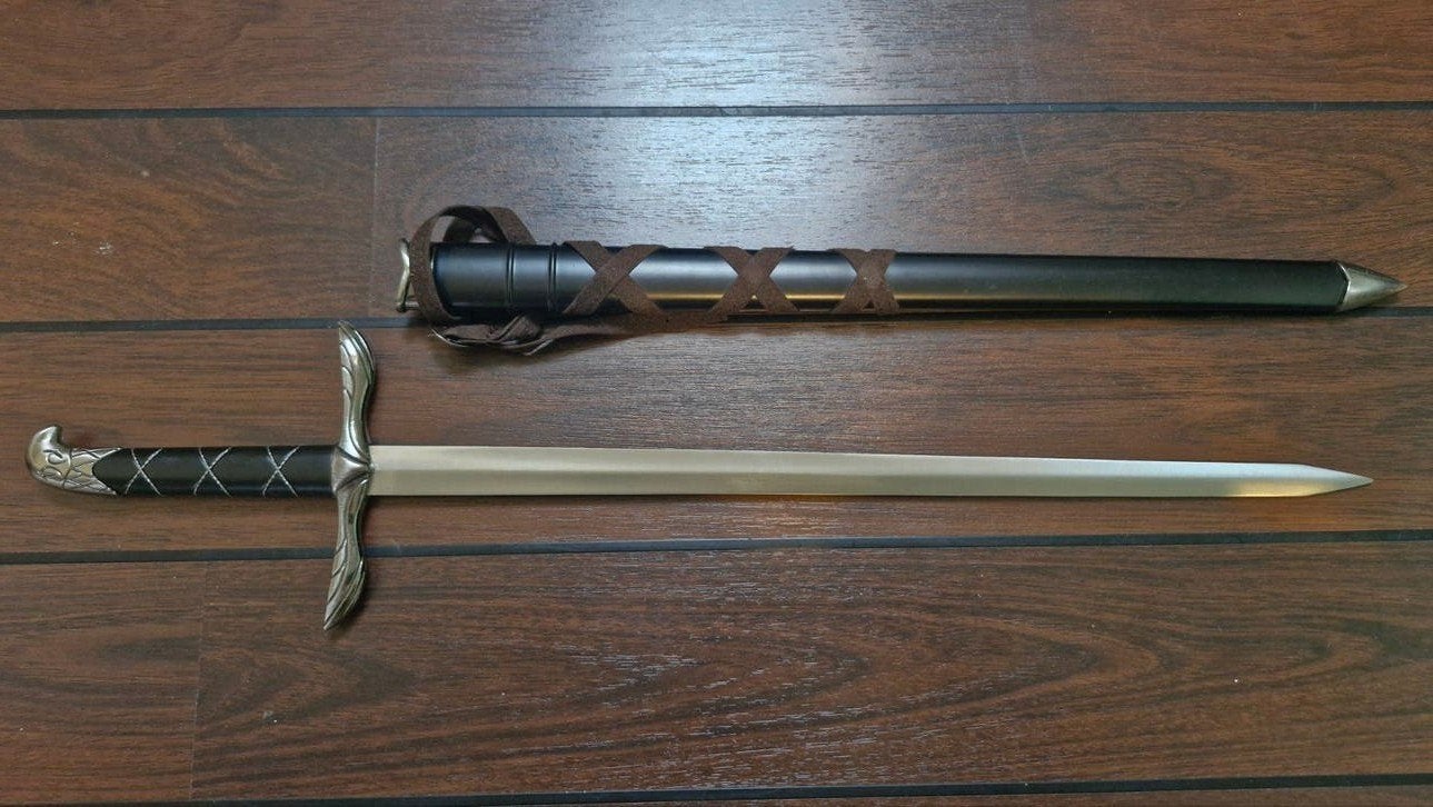 Altair zwaard replica assassins creed 57cm, Verzamelen, Ophalen
