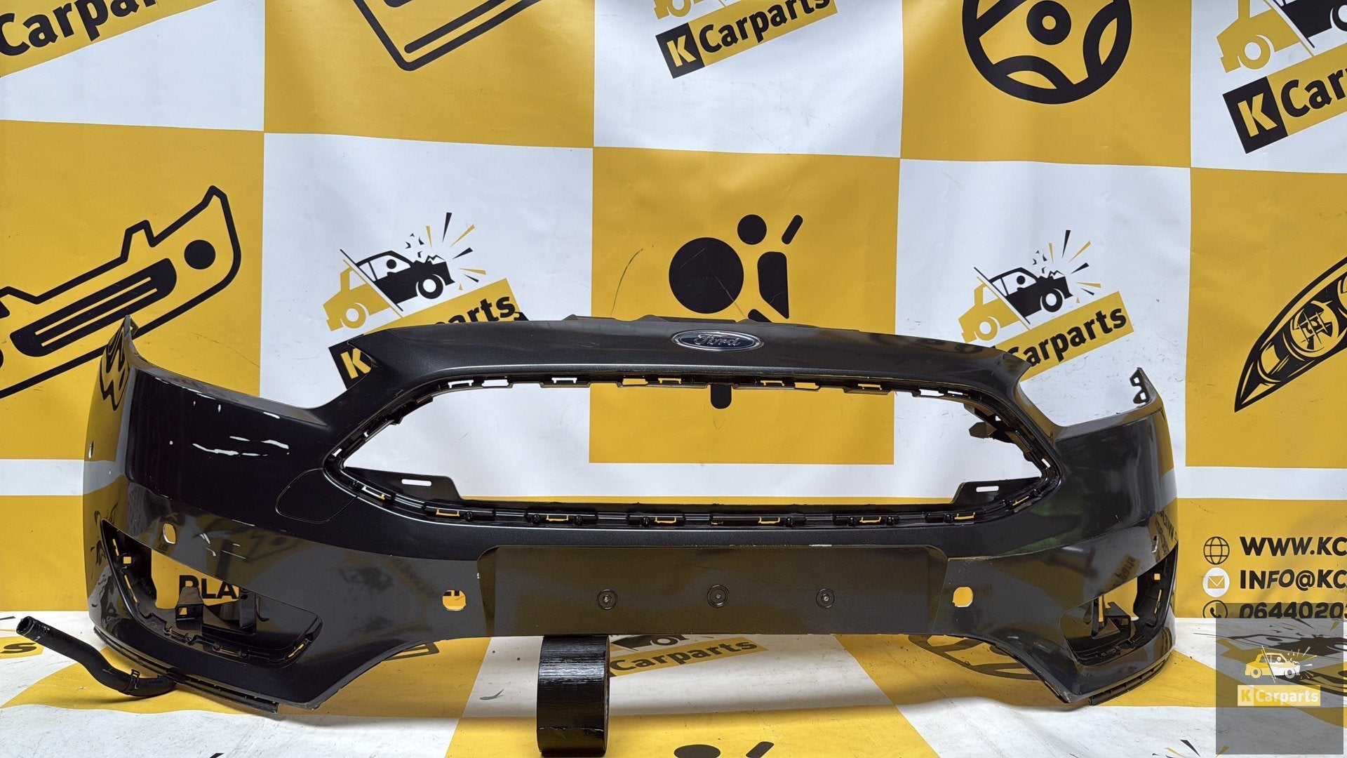 Voorbumper Ford Focus 3 MK3 FACELIFT 15-18 F1EB-17757-A pdc, Info@fabrikant.eu, Ford, Bumper, Fabrikant BV