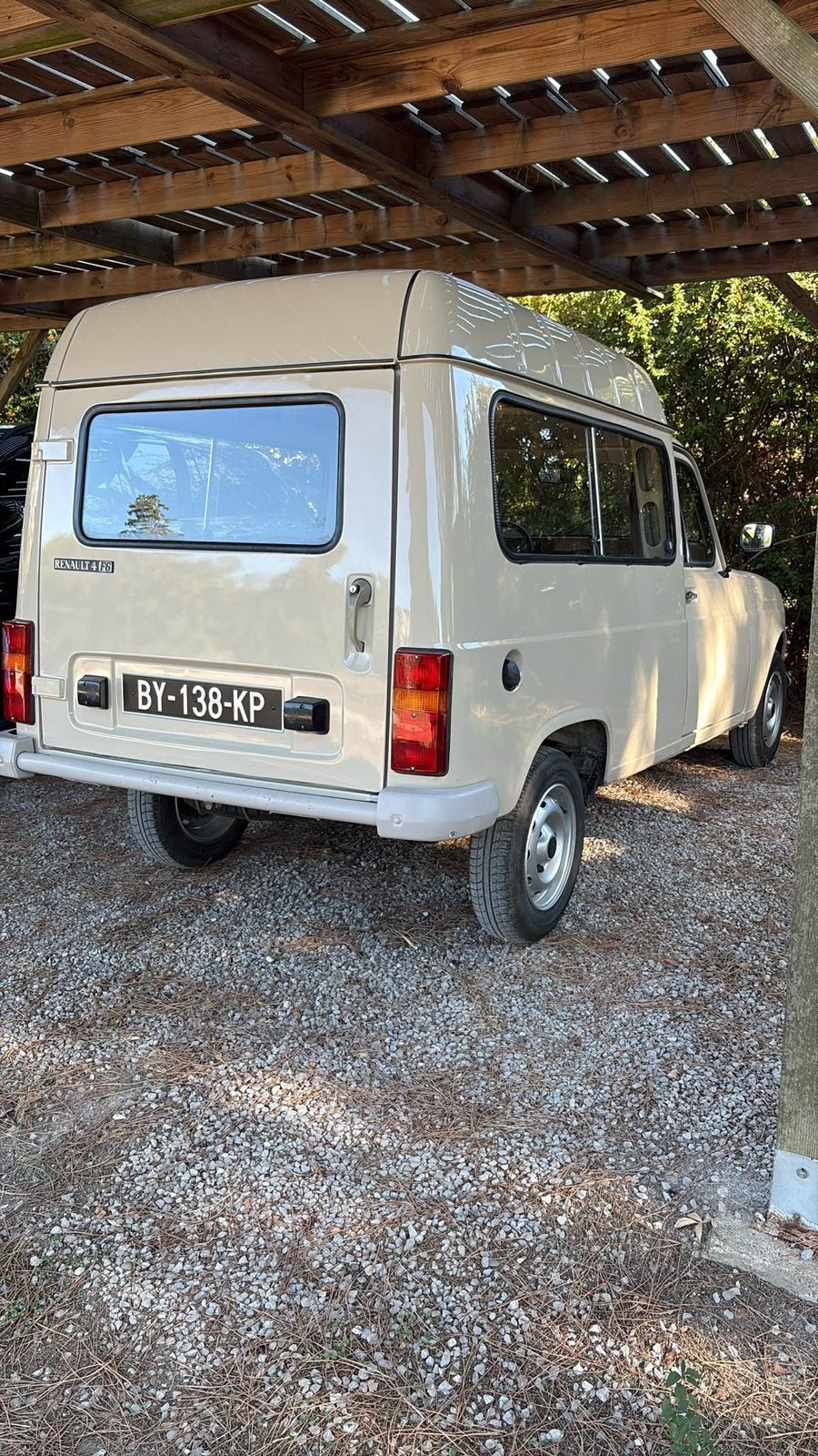 Renault R4 F6, foto 2