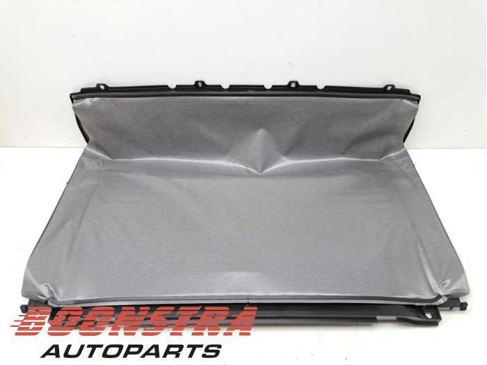 Plage arrière d'un BMW 4-Serie (4-Serie 13-), -, 3 mois de garantie, Utilisé, -