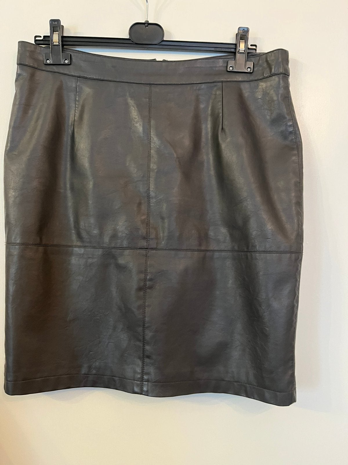 Kwaliteitsvolle gevoerde rok lederlook Expresso, Kleding | Dames, Ophalen of Verzenden, Zo goed als nieuw, Maat 42/44 (L)
