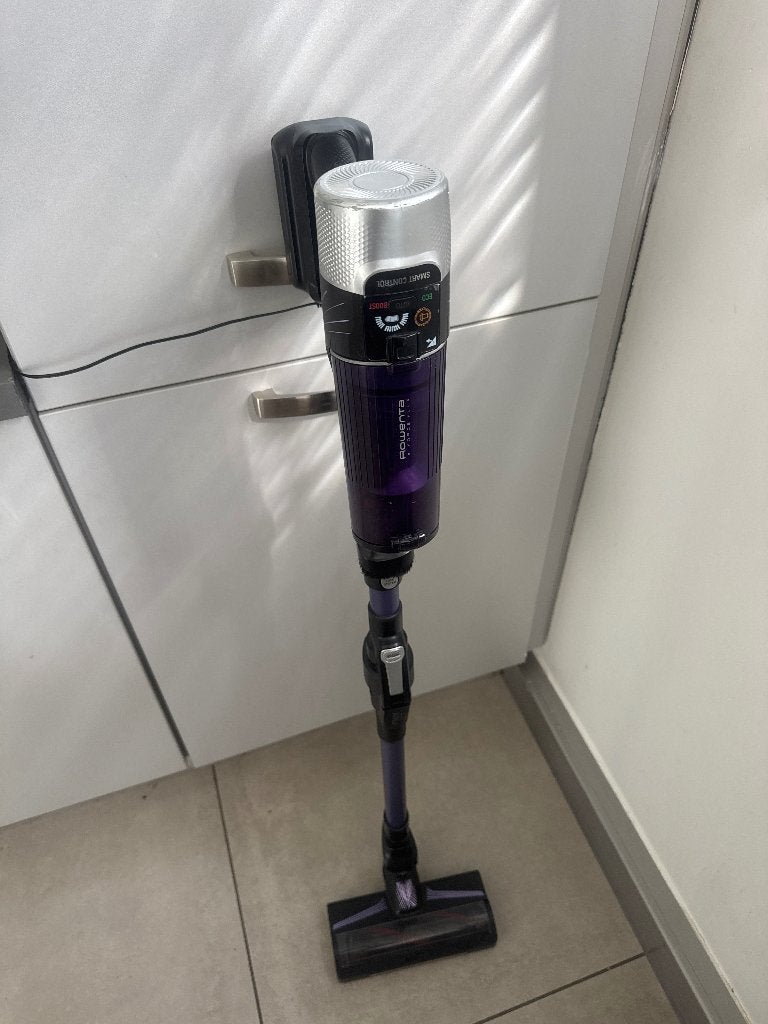 Rowenta steelstofzuiger – draadloos – paars/zwart, Electroménager, Rowenta, Réservoir, Aspirateur balai, Enlèvement