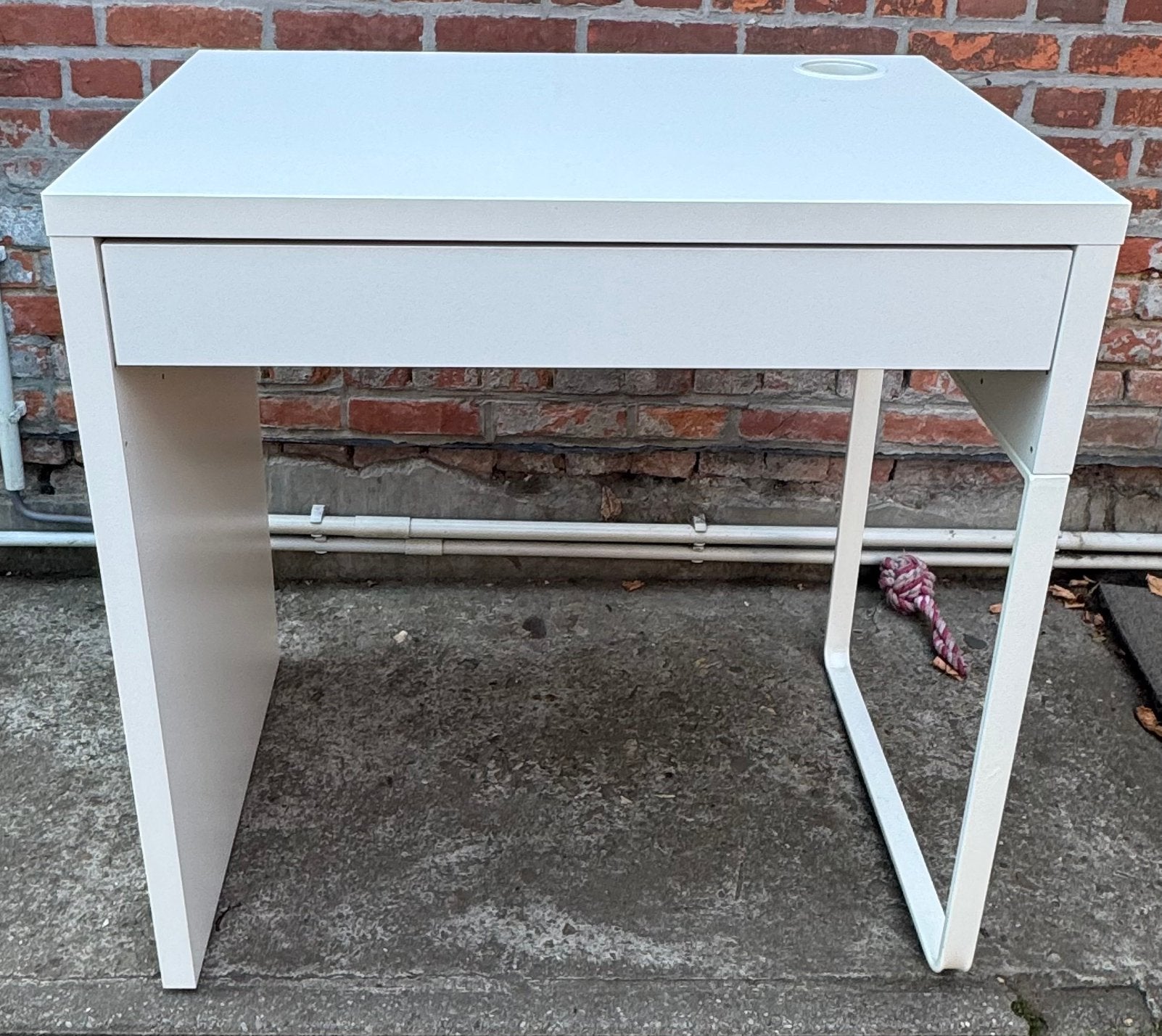 Witte Bureau Ikea, Maison & Meubles, Bureaux, Enlèvement, Comme neuf, IKEA