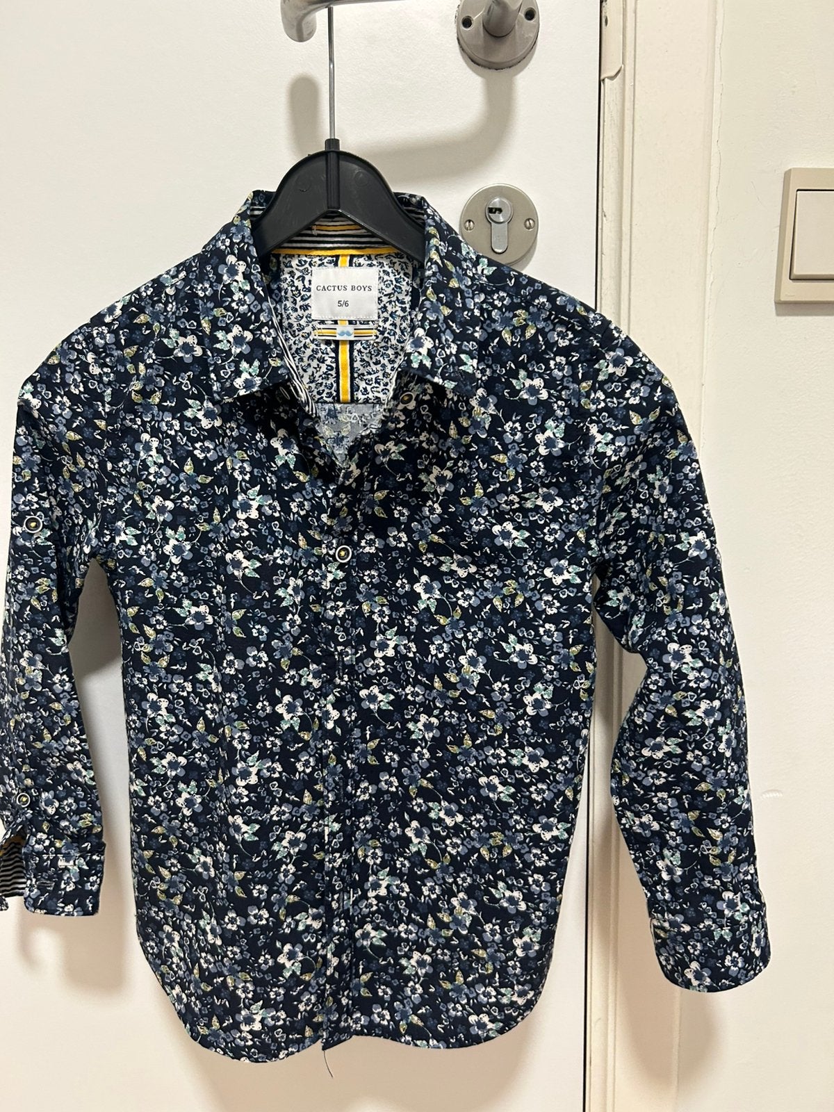 2 hemdjes van cactus boys, Kinderen en Baby's, Kinderkleding | Kinder-zwemkleding, Ophalen, Zo goed als nieuw