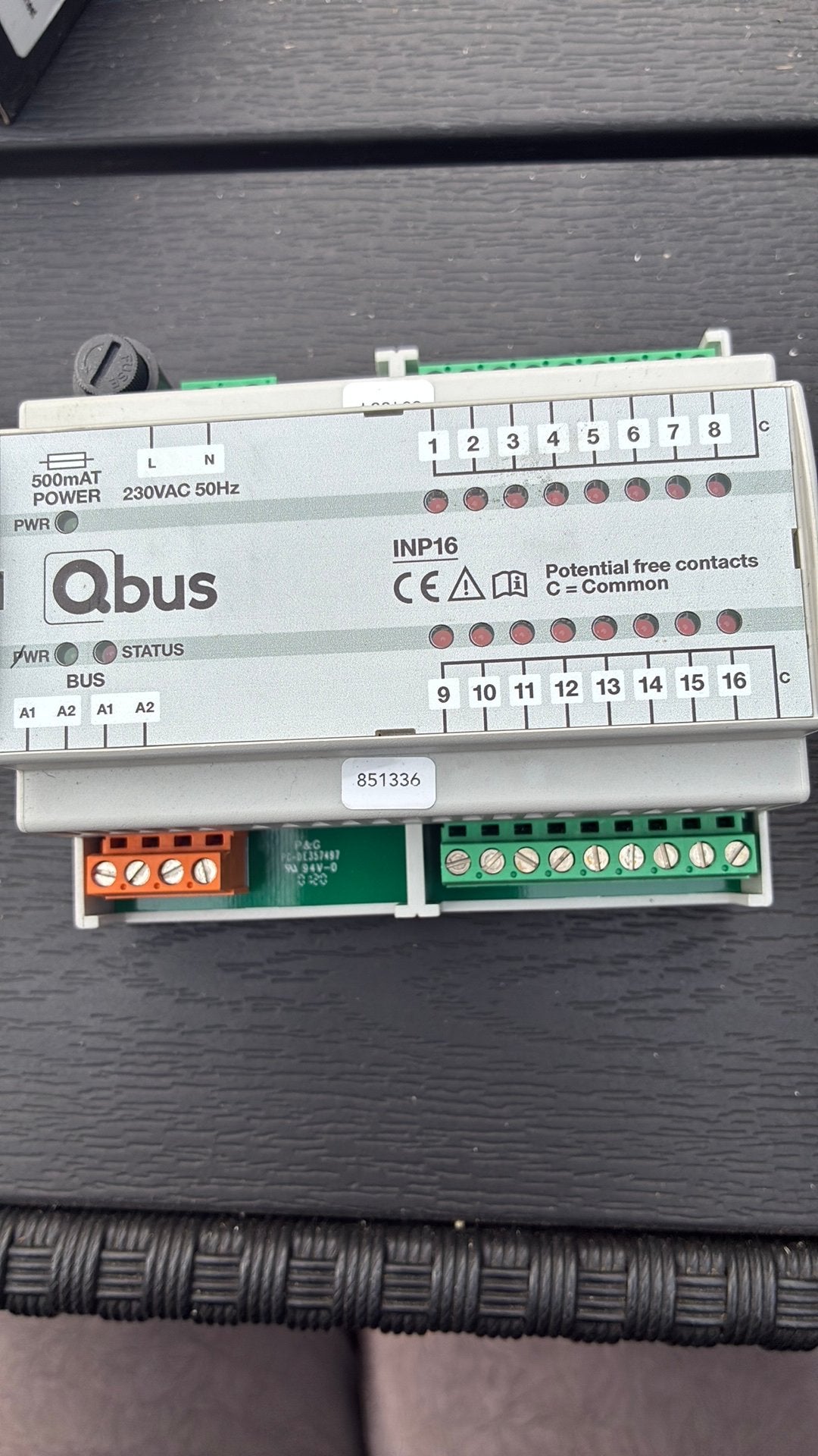 Nieuwe Qbus INP16 ingangsmodule – 16 ingangen – Originele, Doe-het-zelf en Bouw, Elektriciteit en Kabels, Ophalen, Nieuw