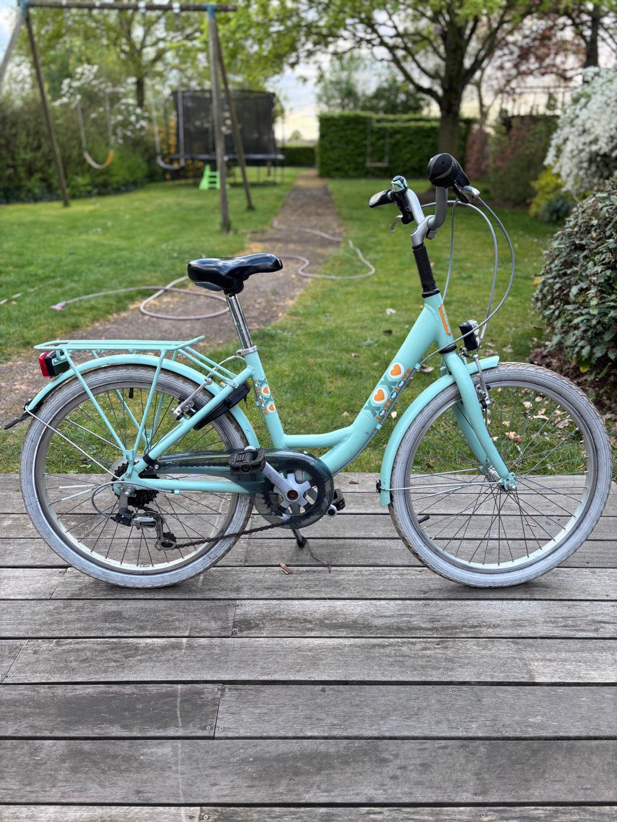 Meisjesfiets 22 inch xoxo, Fietsen en Brommers, Ophalen, 22 inch, Gebruikt, Velgrem