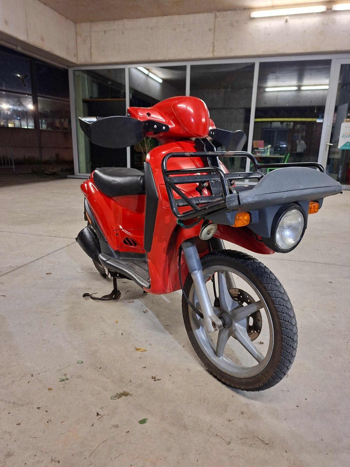 piaggio liberty 50cc 4takt, Fietsen en Brommers, Ophalen, Overige modellen, Benzine, 50 cc