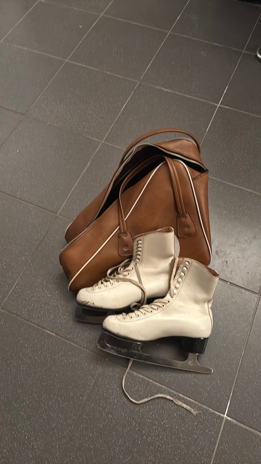 Dames ijsschaatsen wit vintage maat 38, Ophalen, Wit, Overige typen, Gedragen