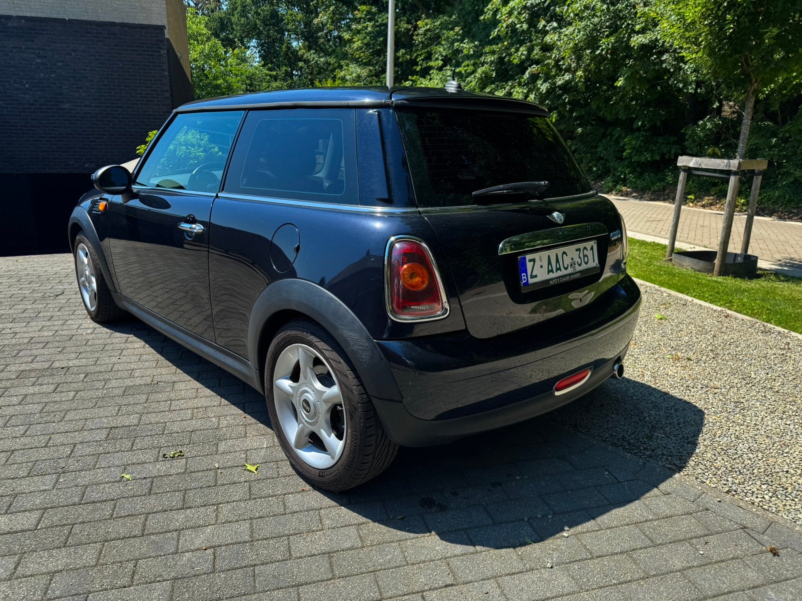 Mini cooper R56 1.6 benzine, Voorwielaandrijving, 4 zetels, Stof, Zwart