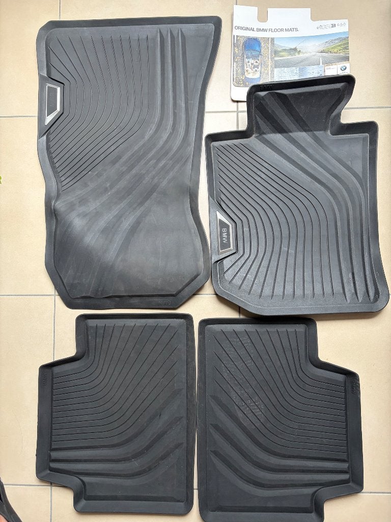 Tapis de sols tous temps BMW série 3, Enlèvement, Comme neuf