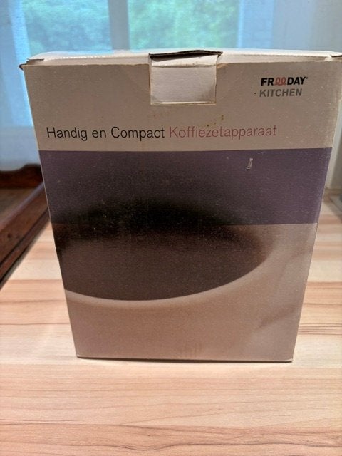 Nieuw koffiezetapparaat, Ophalen, Gemalen koffie, 2 tot 4 kopjes, Koffiemachine