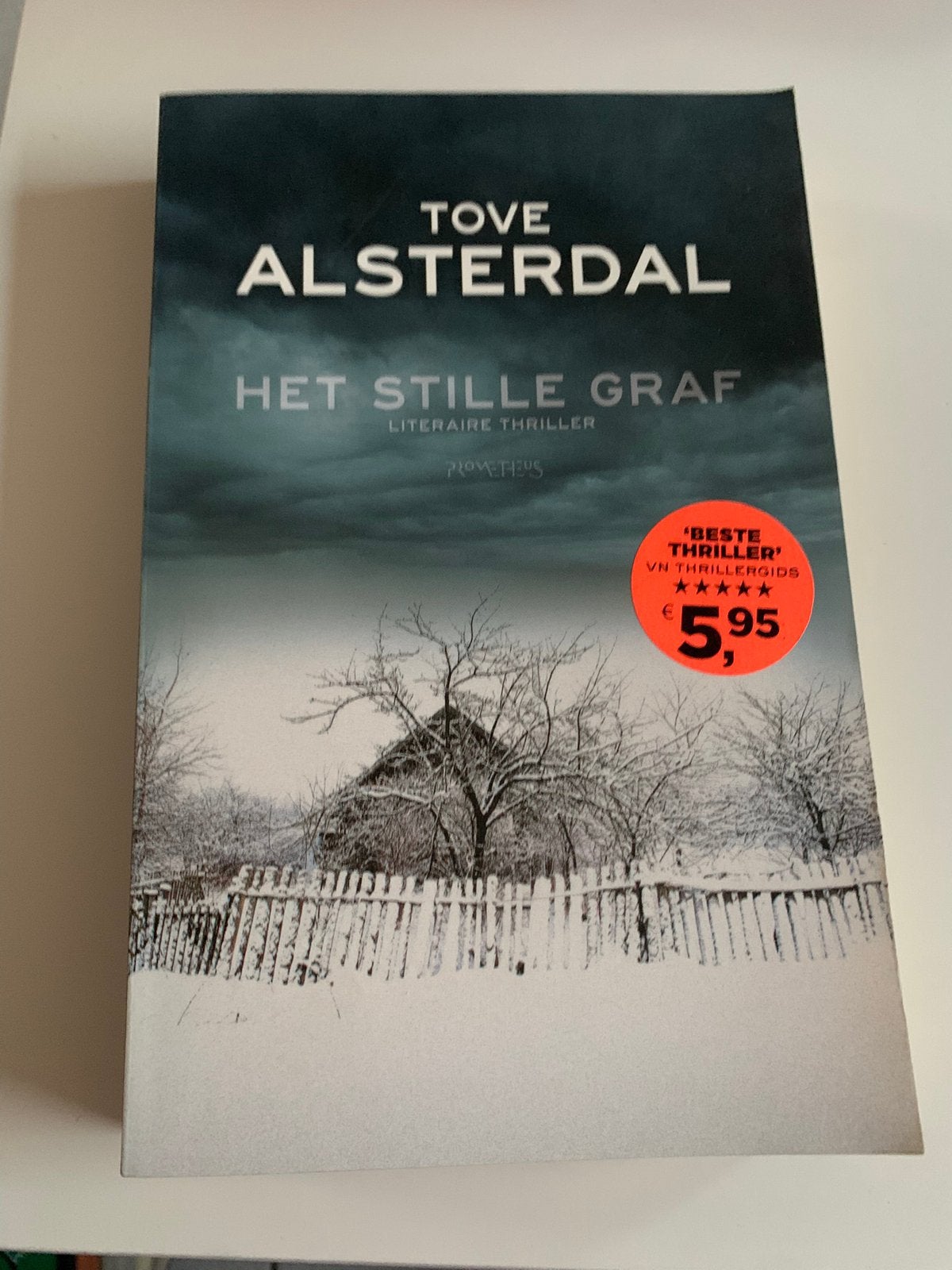 Tove Alsterdal - Het stille graf, Ophalen of Verzenden, Tove Alsterdal