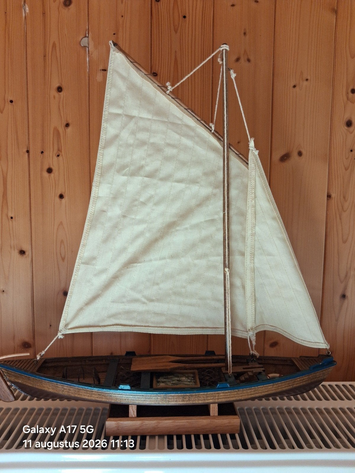 lot van 10 houten modelboten, Ophalen