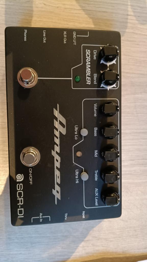 Ampeg SCR - DI  preamp+overdrive, Muziek en Instrumenten, Effecten, Ophalen