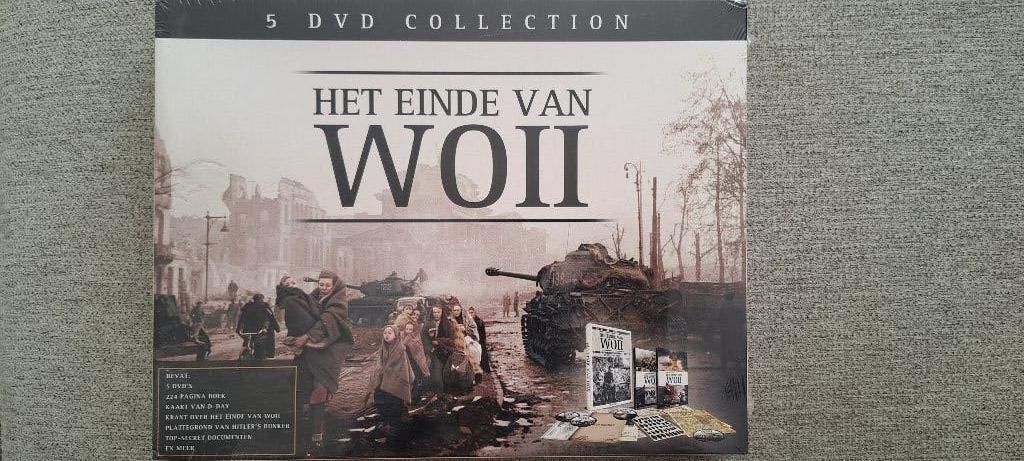 Het einde van WOII box boek met 5 dvds, Enlèvement ou Envoi, Autres, Autres types