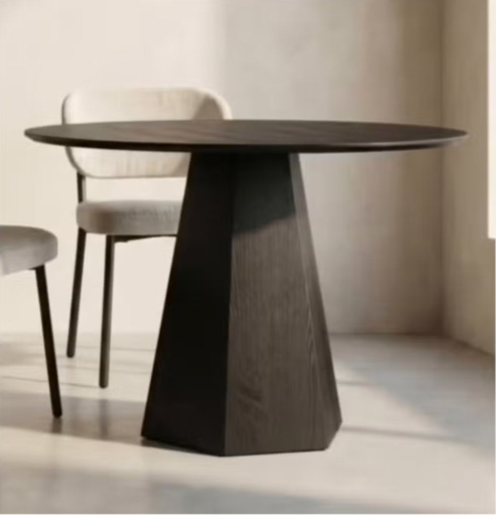 Design tafel Zuiver Pilar – Zwart Essen, Ophalen, Gebruikt