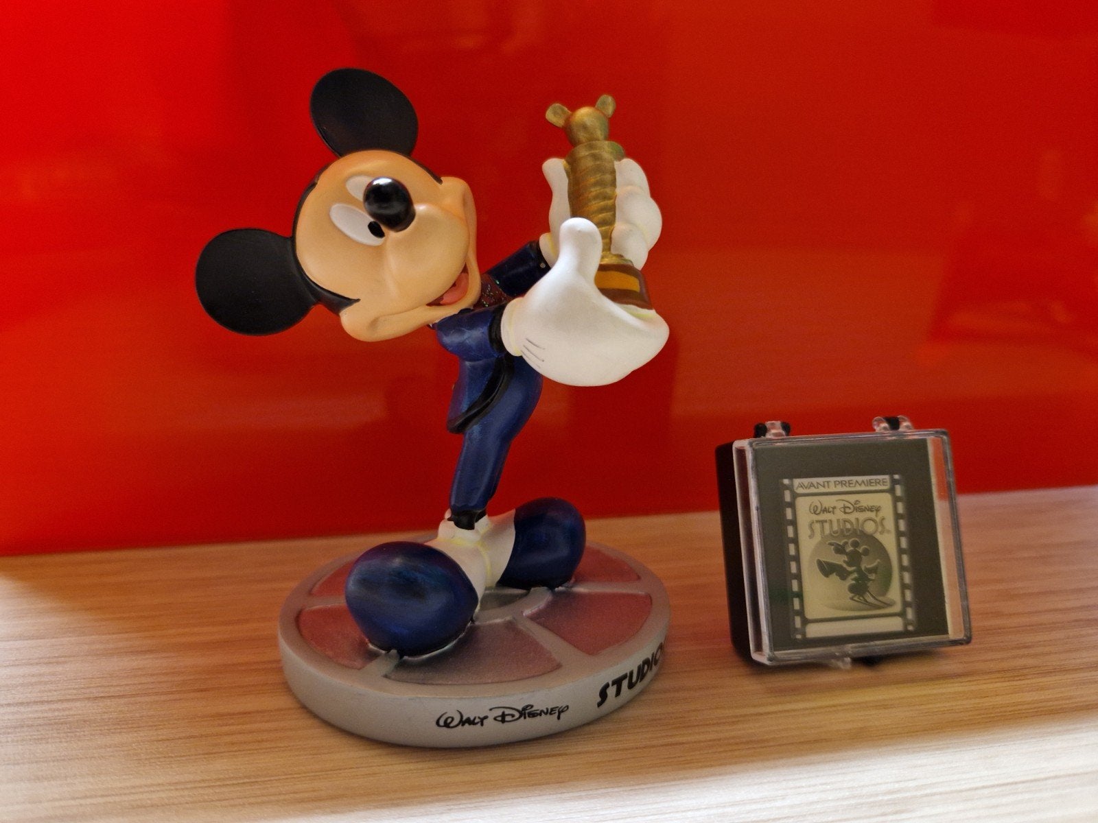 Walt Disney studios Mickey, Verzamelen, Disney, Ophalen of Verzenden, Mickey Mouse, Zo goed als nieuw, Beeldje of Figuurtje