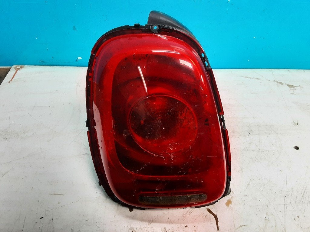 ACHTERLICHT LINKS Mini Mini (F55) (7297411312), Gebruikt, Mini, Petuelring 130
80809  München, DE, Minikundenbetreuung@mini.de