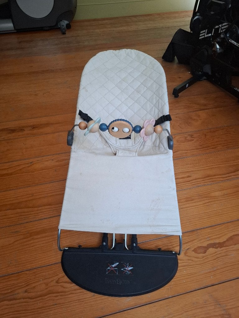 Wipstoel BABYBJORN, Verstelbaar, Wipstoel, Zo goed als nieuw, Ophalen