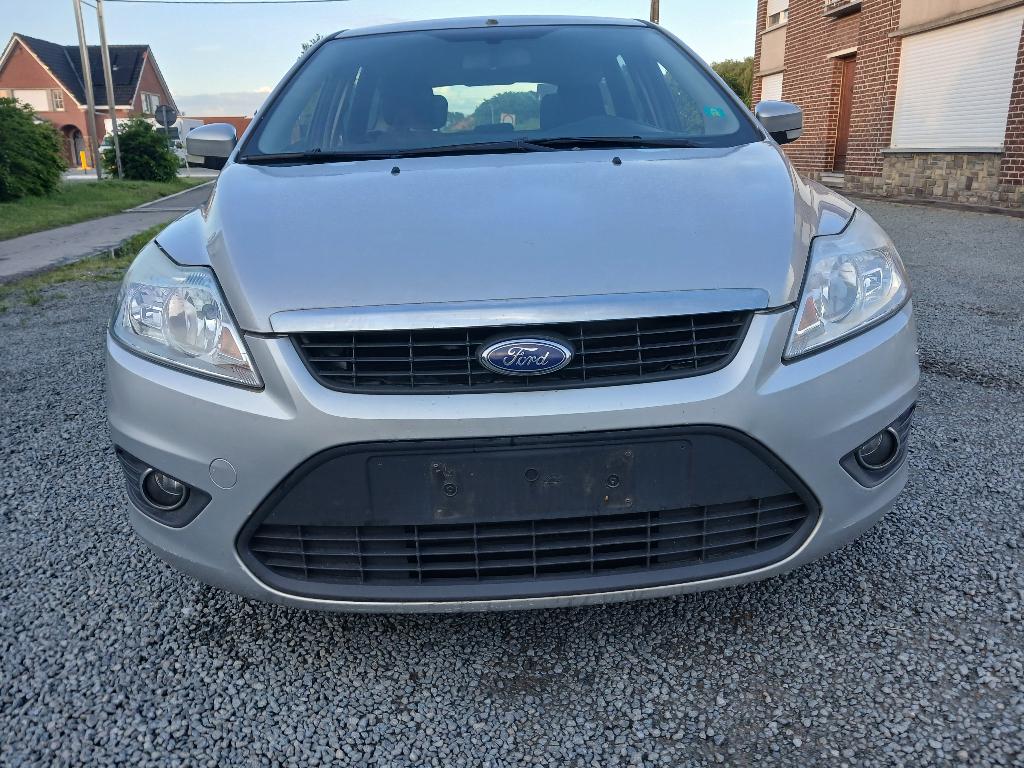FORD FOCUS/1600cc DIESEL/2010/GEKEURD CAR PASS, Autos, Ford, Focus, Argent ou Gris, Achat, Entreprise
