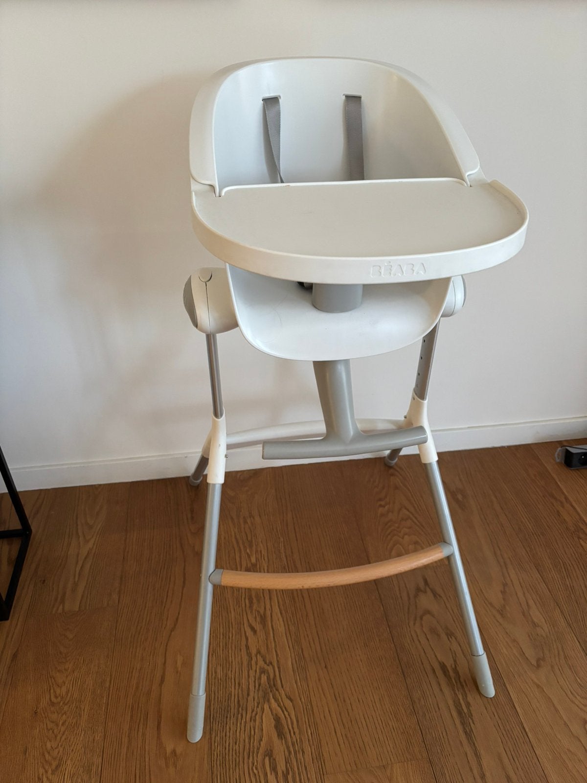 Béaba Up & Down verstelbare kinderstoel / eetstoel, Kinderen en Baby's, Ophalen, Zo goed als nieuw