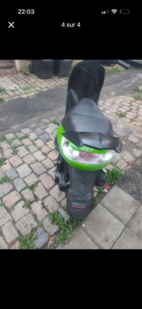 Scooter, Vélos & Vélomoteurs, Enlèvement, Utilisé, Deux-temps, Vivacity