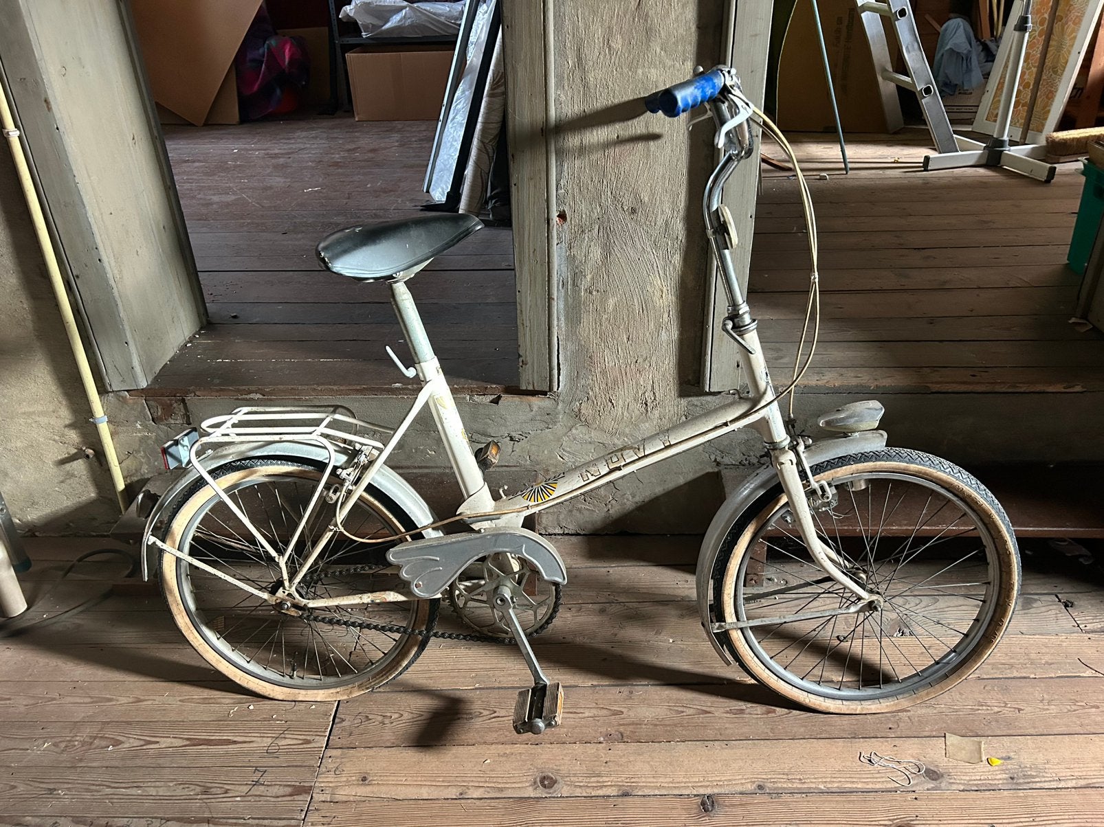 Witte minifiets, Fietsen en Brommers, Ophalen, Gebruikt