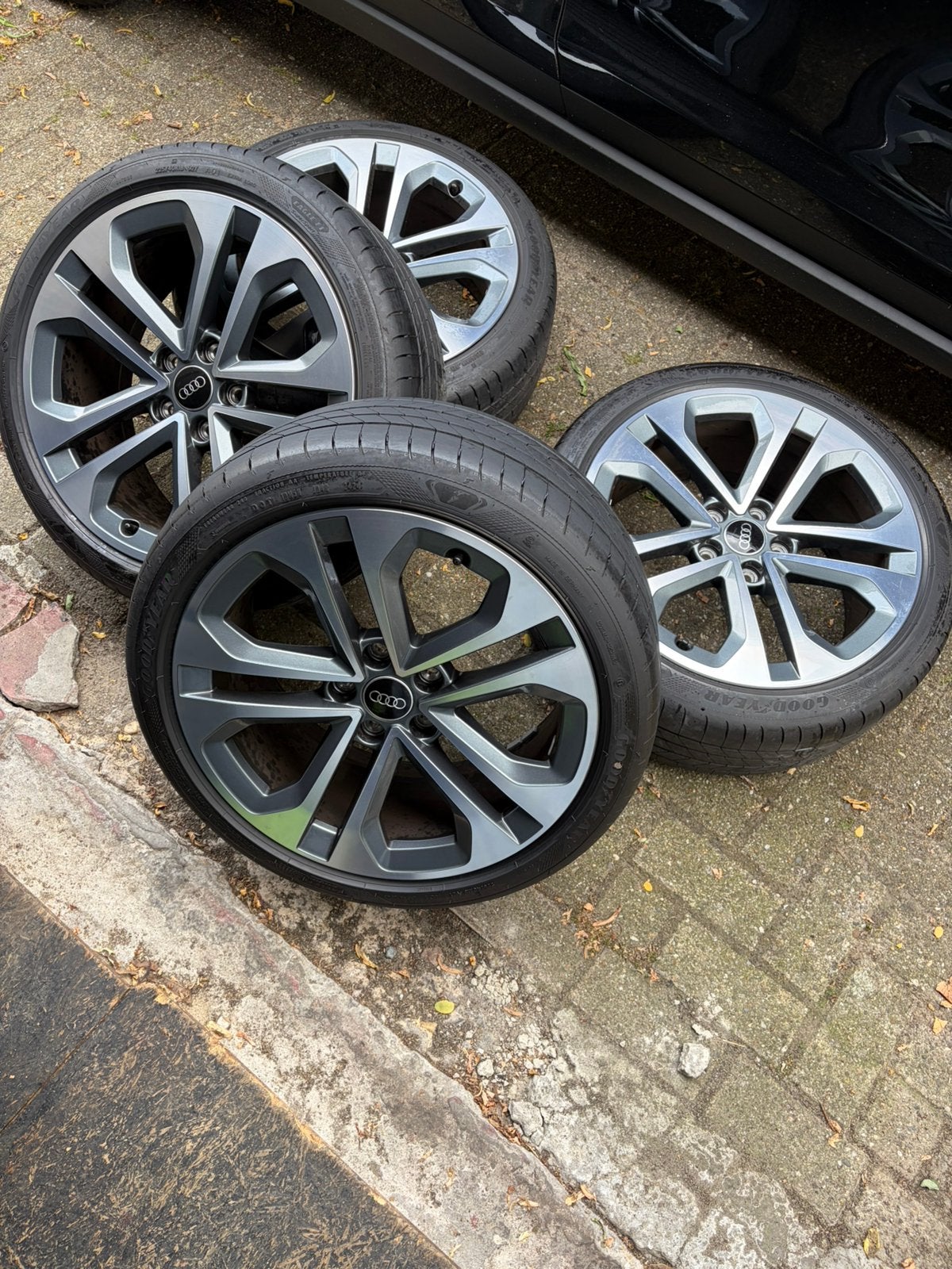 Audi a3 s3 velgen als nieuw met zomerbanden 225/40R18, Enlèvement, 18 pouces, Pneus été, Pneus et Jantes