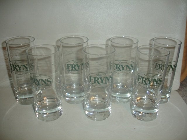 7 glazen Fryns Jenever, Hasselt, voor € 2,50, Verzamelen, Ophalen of Verzenden, Zo goed als nieuw, Borrel- of Shotglas