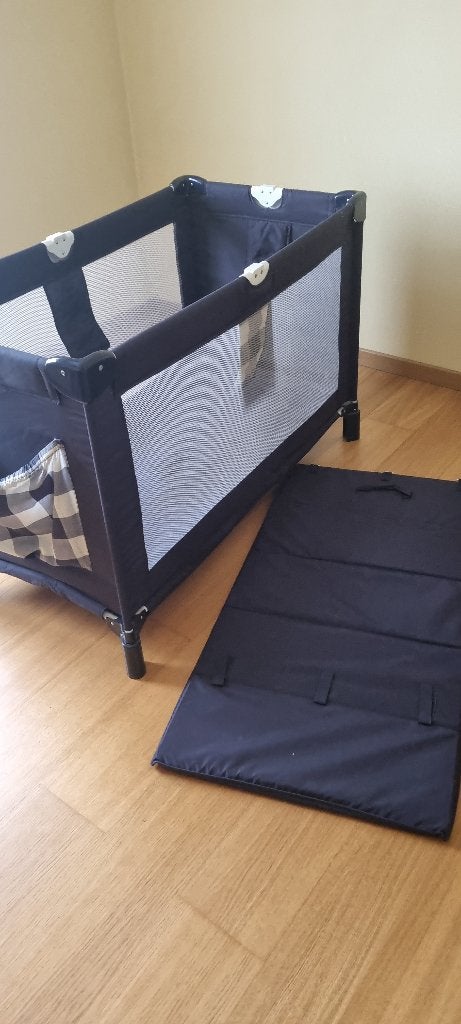 Reisbed : baby en peuter, 60 op 120 (plooibaar), Ophalen, Gebruikt, Minder dan 140 cm, Minder dan 70 cm