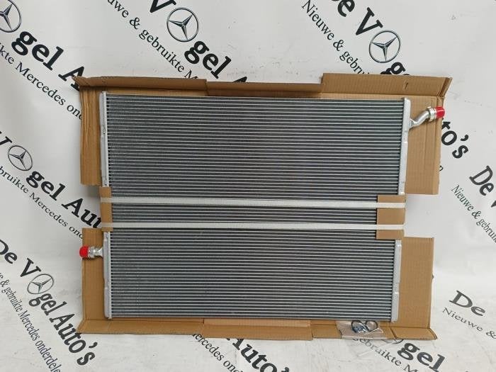 Radiateur d'un Mercedes Vito, Autos : Pièces & Accessoires, Climatisation & Chauffage, Mercedes-Benz, Neuf, 3 mois de garantie