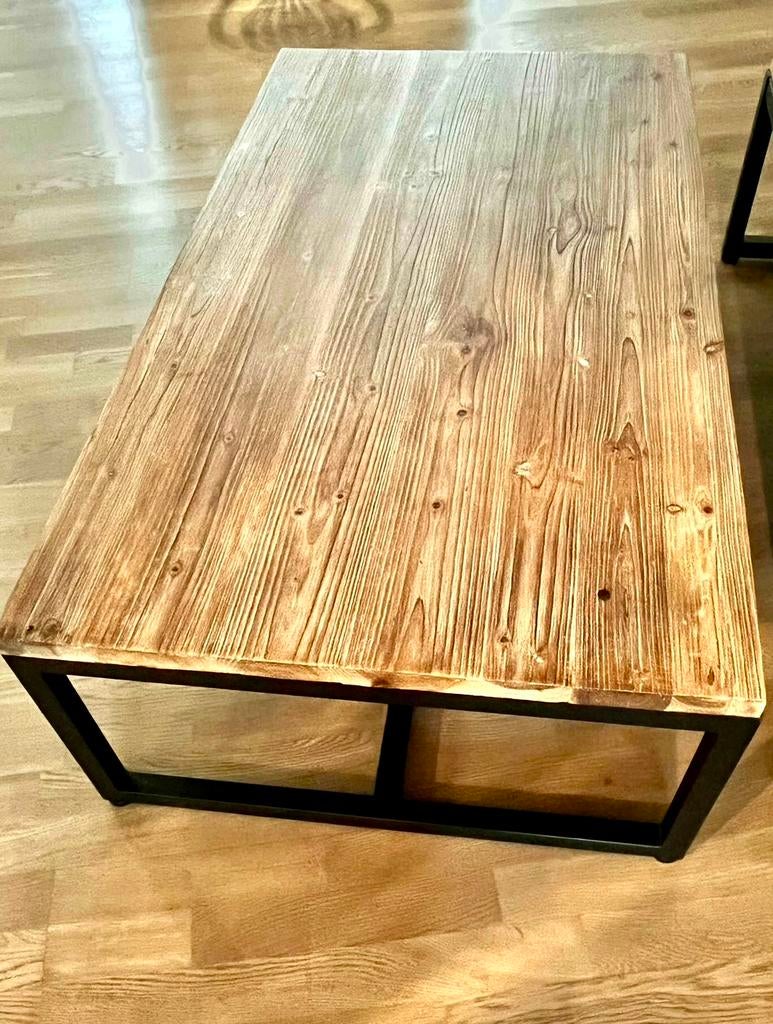 Tables basses industrielles bois & métal — lot de 2, Maison & Meubles, Tables | Tables de salon, 100 à 150 cm, Moins de 50 cm