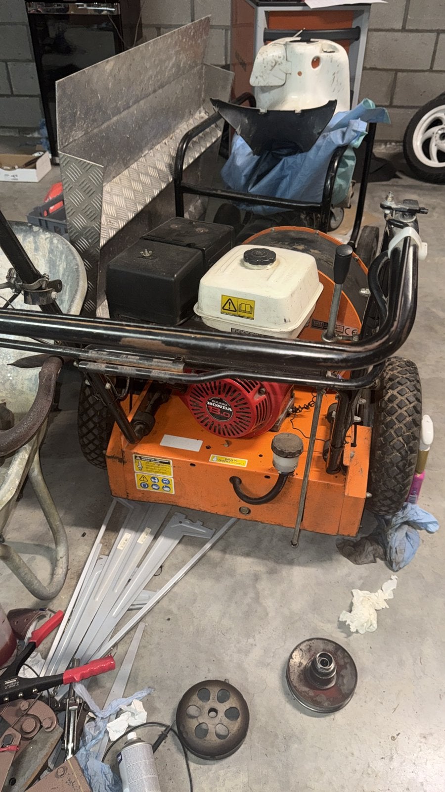 Bladblazer honda 13hp, Doe-het-zelf en Bouw, Ophalen, Zo goed als nieuw