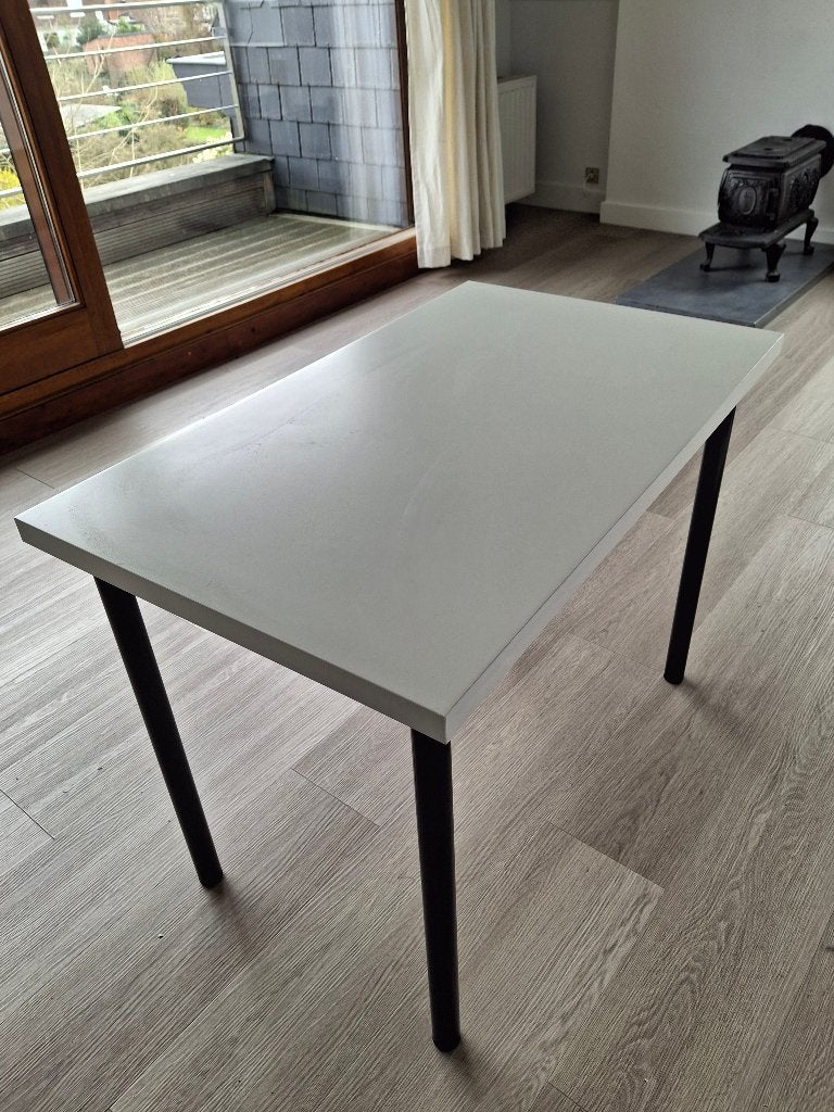 Table bureau Ikea, Huis en Inrichting, Bureaus, Gebruikt, Overige typen, IKEA, Overige stijlen, Overige materialen, Wit, Demontabel